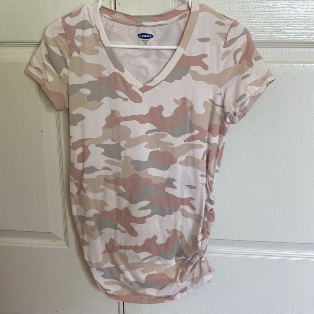 2- Pack Maternity Shirts - Picture 6 of 6